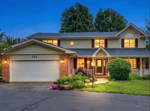 Tiny photo for 357 Roberts Road, Inverness, IL 60010 (MLS # 12660394)