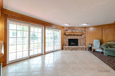 Tiny photo for 357 Roberts Road, Inverness, IL 60010 (MLS # 12660394)