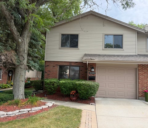 Photo of 18559 Meadow Lane, Hazel Crest, IL 60429 (MLS # 12751378)