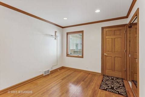 Tiny photo for 5261 Mulford Street, Skokie, IL 60077 (MLS # 12502767)