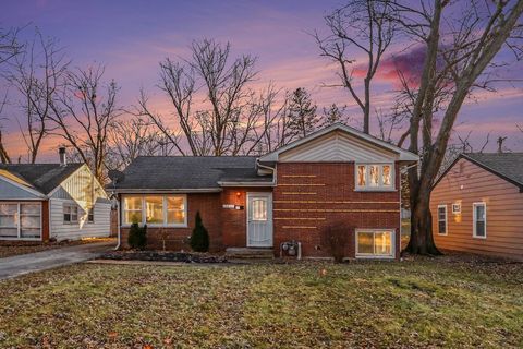 Tiny photo for 2817 173rd Street, Hazel Crest, IL 60429 (MLS # 12542642)