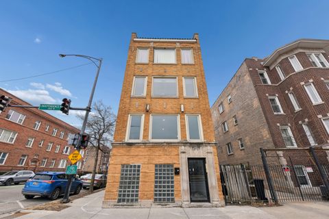 Tiny photo for 801 S Independence Boulevard #1, Chicago, IL 60624 (MLS # 12576898)