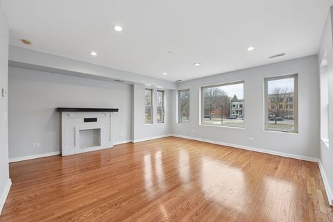 Tiny photo for 801 S Independence Boulevard #1, Chicago, IL 60624 (MLS # 12576898)