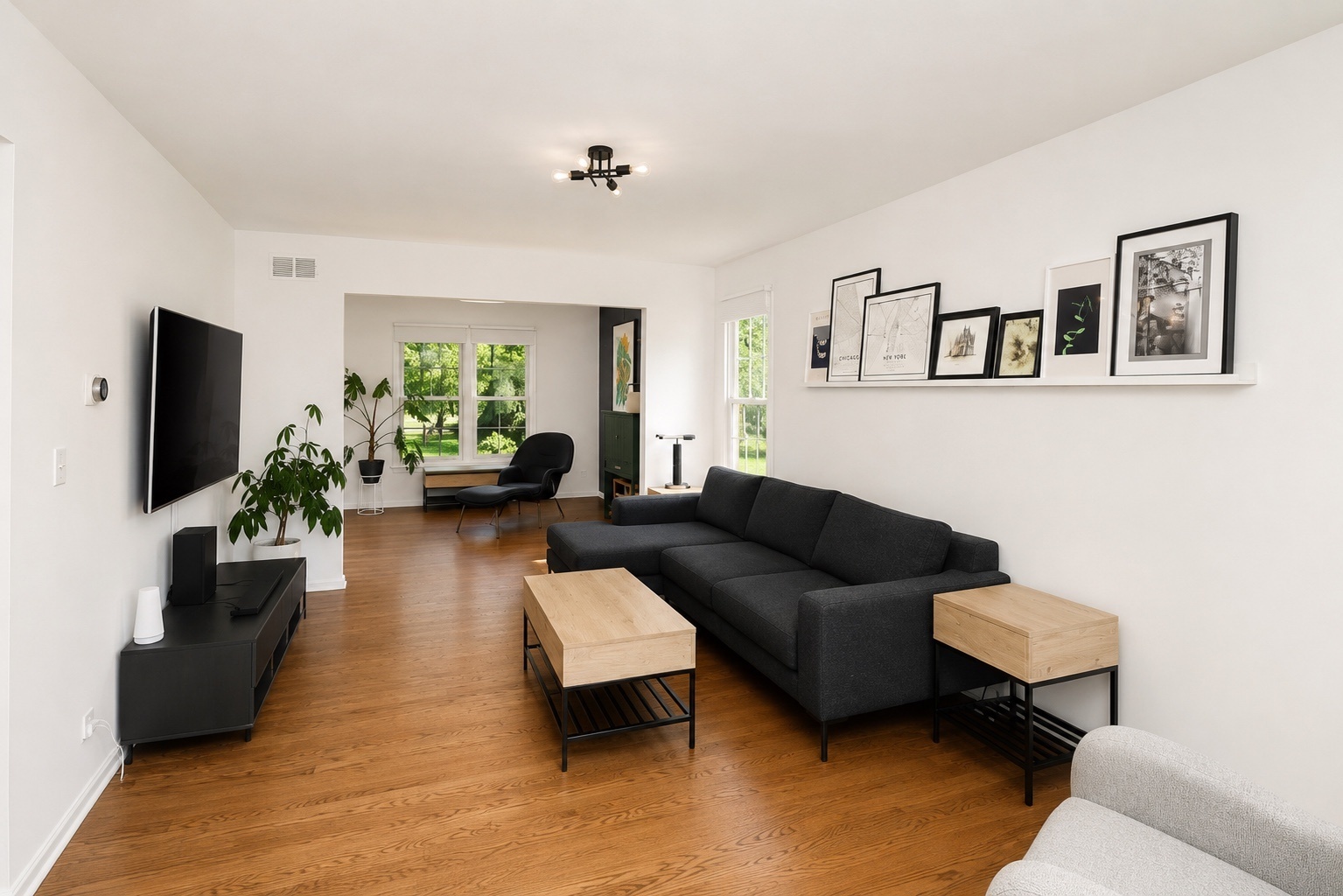 Properties 3 129 N Windsor Circle