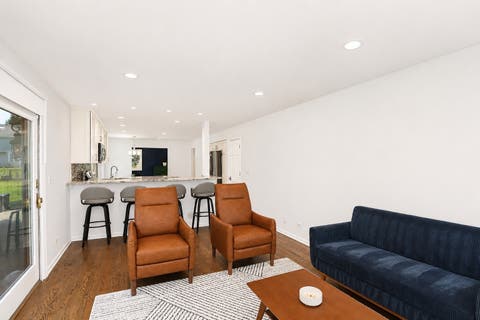 Tiny photo for 129 N Windsor Circle, Bloomingdale, IL 60108 (MLS # 12659982)