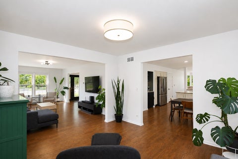 Tiny photo for 129 N Windsor Circle, Bloomingdale, IL 60108 (MLS # 12659982)