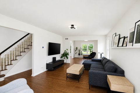 Tiny photo for 129 N Windsor Circle, Bloomingdale, IL 60108 (MLS # 12659982)