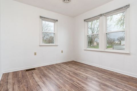 Tiny photo for 415 PERSHING Avenue, Machesney Park, IL 61115 (MLS # 12616015)