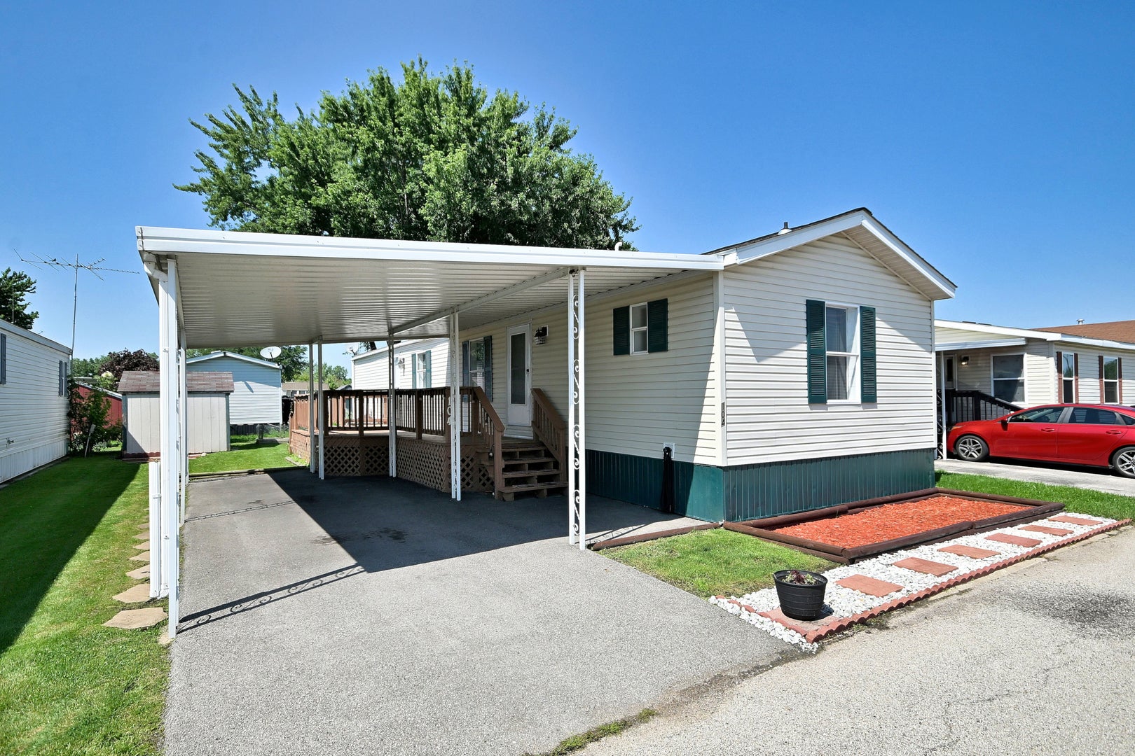 104 9th Avenue
