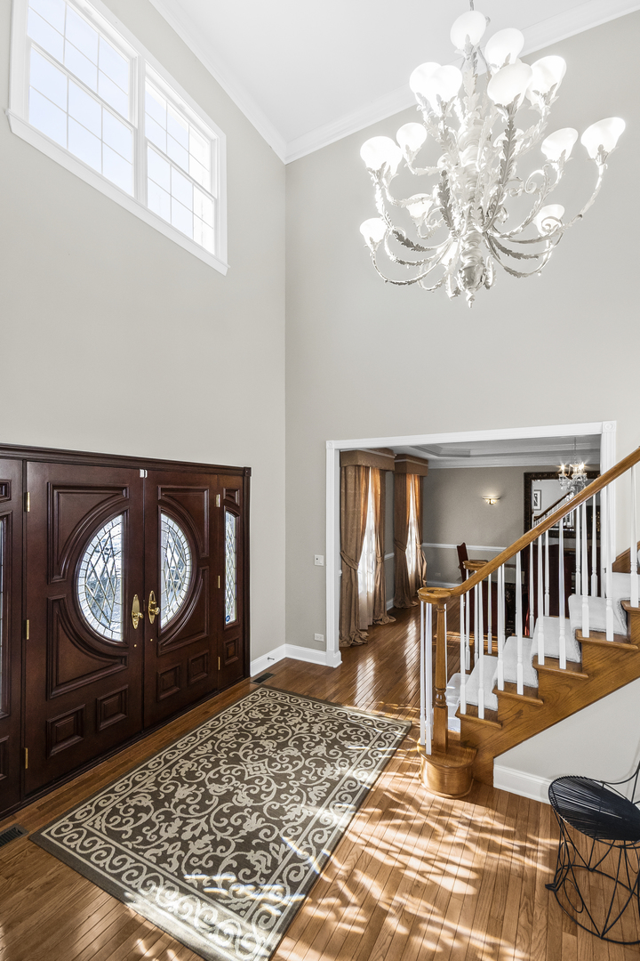 4864 Pond View Court