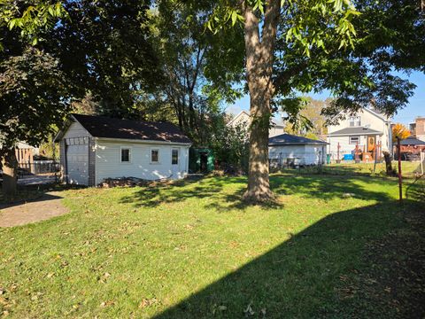 Tiny photo for 725 Chase Avenue, Joliet, IL 60432 (MLS # 12508687)