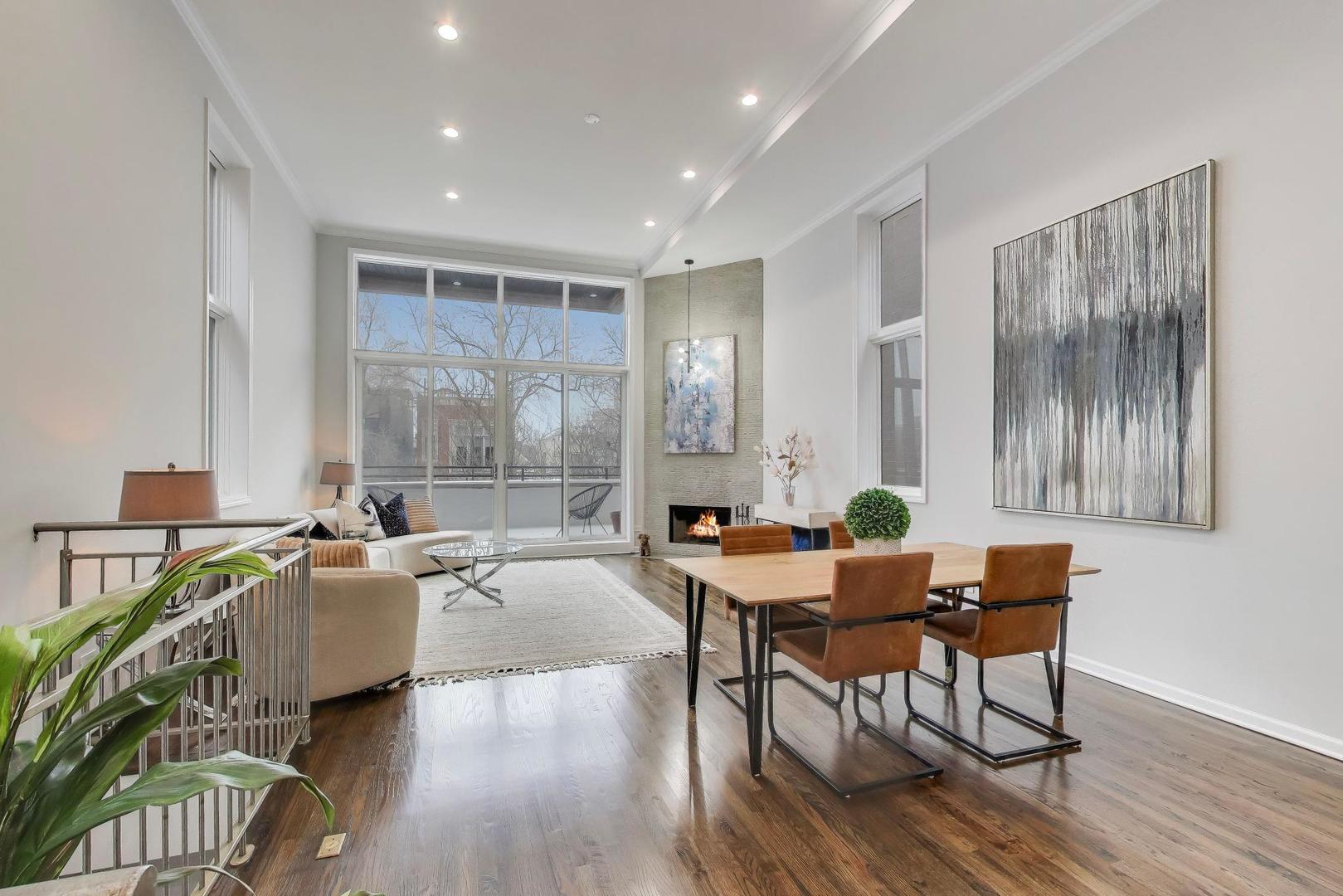 1018 N Honore Avenue C