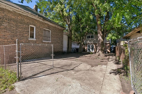 Tiny photo for 6853 S Langley Avenue, Chicago, IL 60637 (MLS # 12754312)