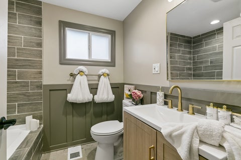 Tiny photo for 6853 S Langley Avenue, Chicago, IL 60637 (MLS # 12754312)