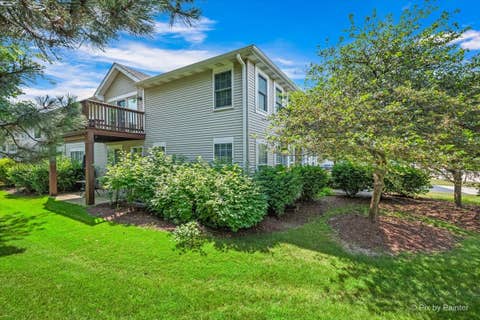 Tiny photo for 1949 Blackberry Lane #1949, Hoffman Estates, IL 60169 (MLS # 12704562)