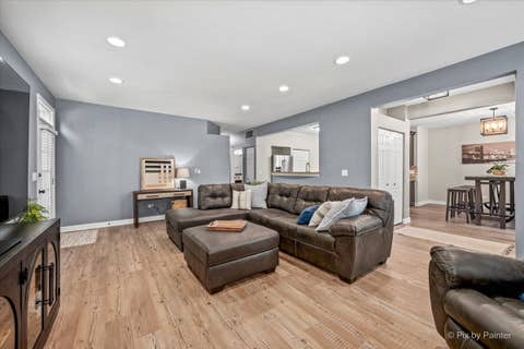 Tiny photo for 1949 Blackberry Lane #1949, Hoffman Estates, IL 60169 (MLS # 12704562)
