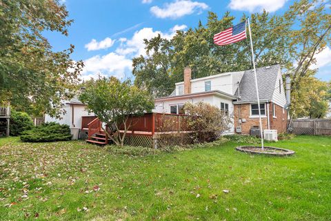 Tiny photo for 9305 S 78th Avenue, Hickory Hills, IL 60457 (MLS # 12442755)