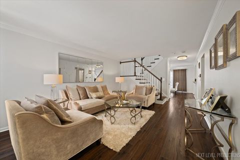 Tiny photo for 292 SHADOWBEND Drive #292, Wheeling, IL 60090 (MLS # 12568812)