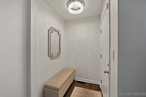 Tiny photo for 292 SHADOWBEND Drive #292, Wheeling, IL 60090 (MLS # 12568812)