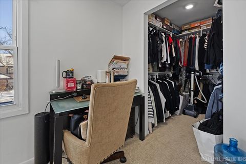 Tiny photo for 292 SHADOWBEND Drive #292, Wheeling, IL 60090 (MLS # 12568812)