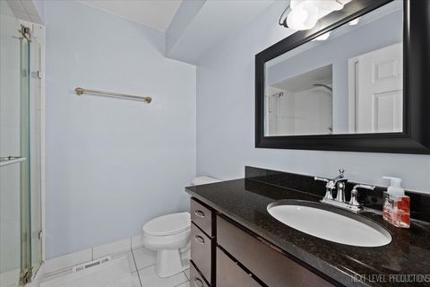 Tiny photo for 292 SHADOWBEND Drive #292, Wheeling, IL 60090 (MLS # 12568812)