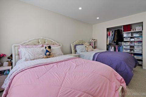 Tiny photo for 292 SHADOWBEND Drive #292, Wheeling, IL 60090 (MLS # 12568812)