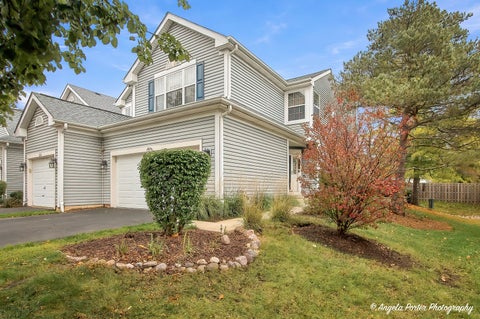 Tiny photo for 101 Northlight Passe #101, Lake In The Hills, IL 60156 (MLS # 12788291)