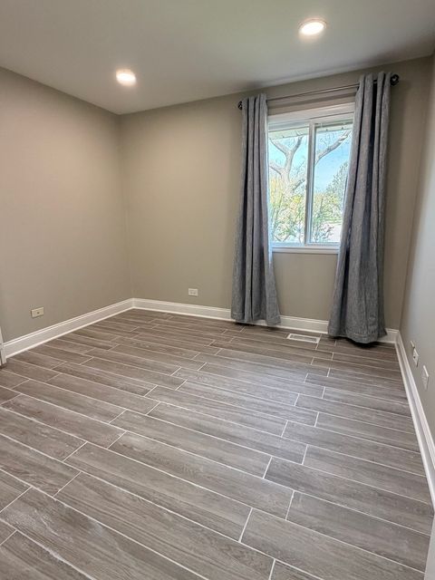 Tiny photo for 935 S CEDARCREST Drive, Schaumburg, IL 60193 (MLS # 12623435)