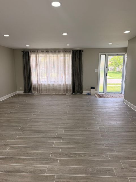 Tiny photo for 935 S CEDARCREST Drive, Schaumburg, IL 60193 (MLS # 12623435)