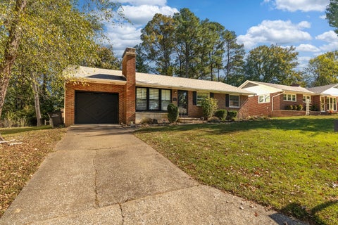 Tiny photo for 805 S Skyline Drive, Carbondale, IL 62901 (MLS # 12789363)