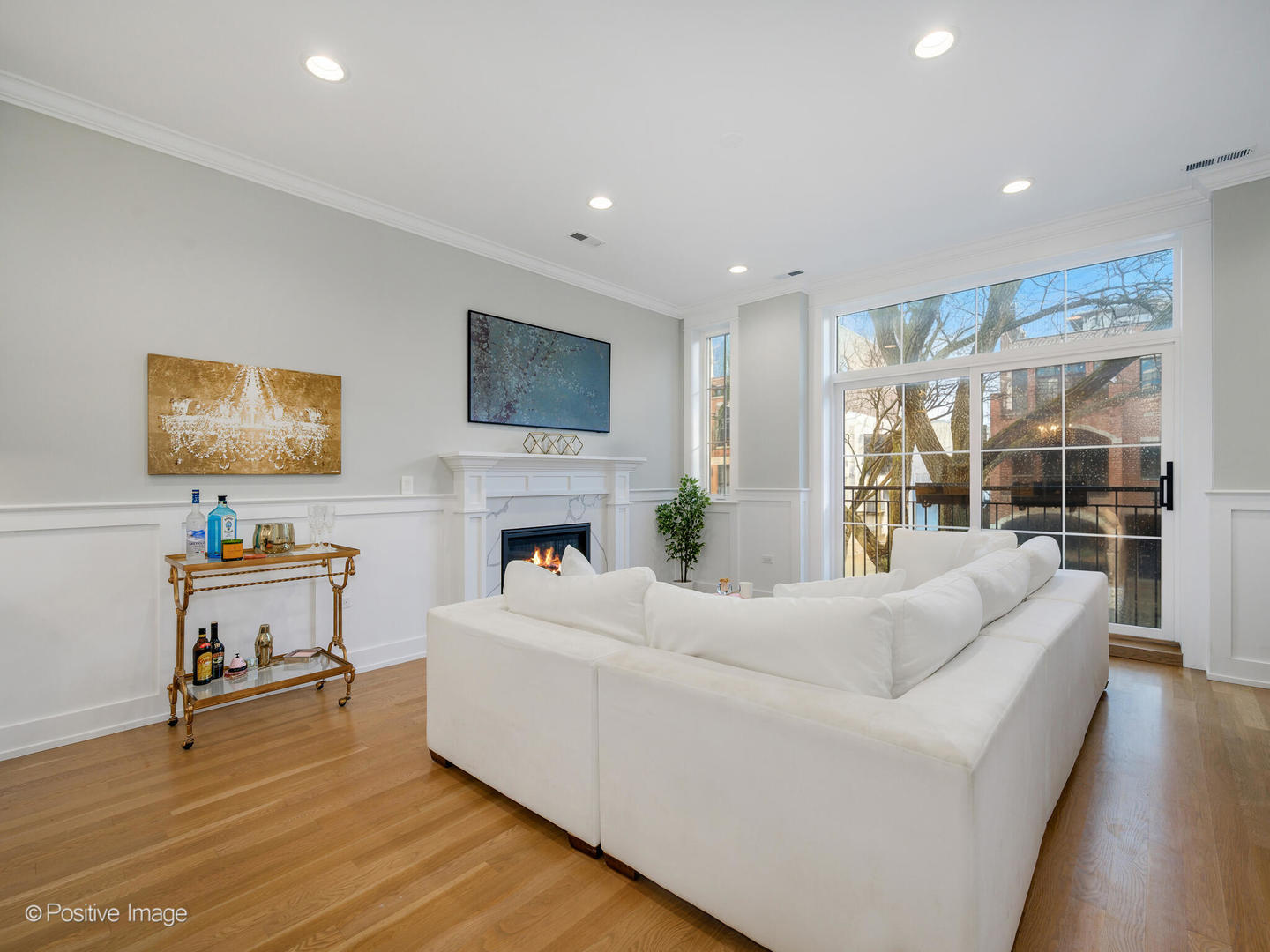 2143 N Racine Avenue 2