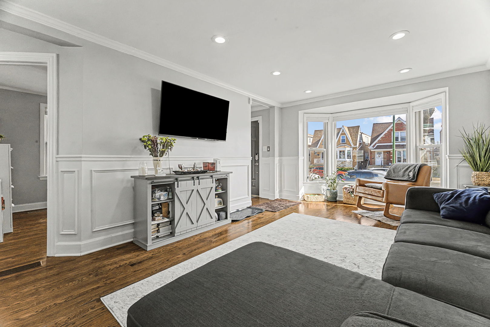 3716 N Nottingham Avenue