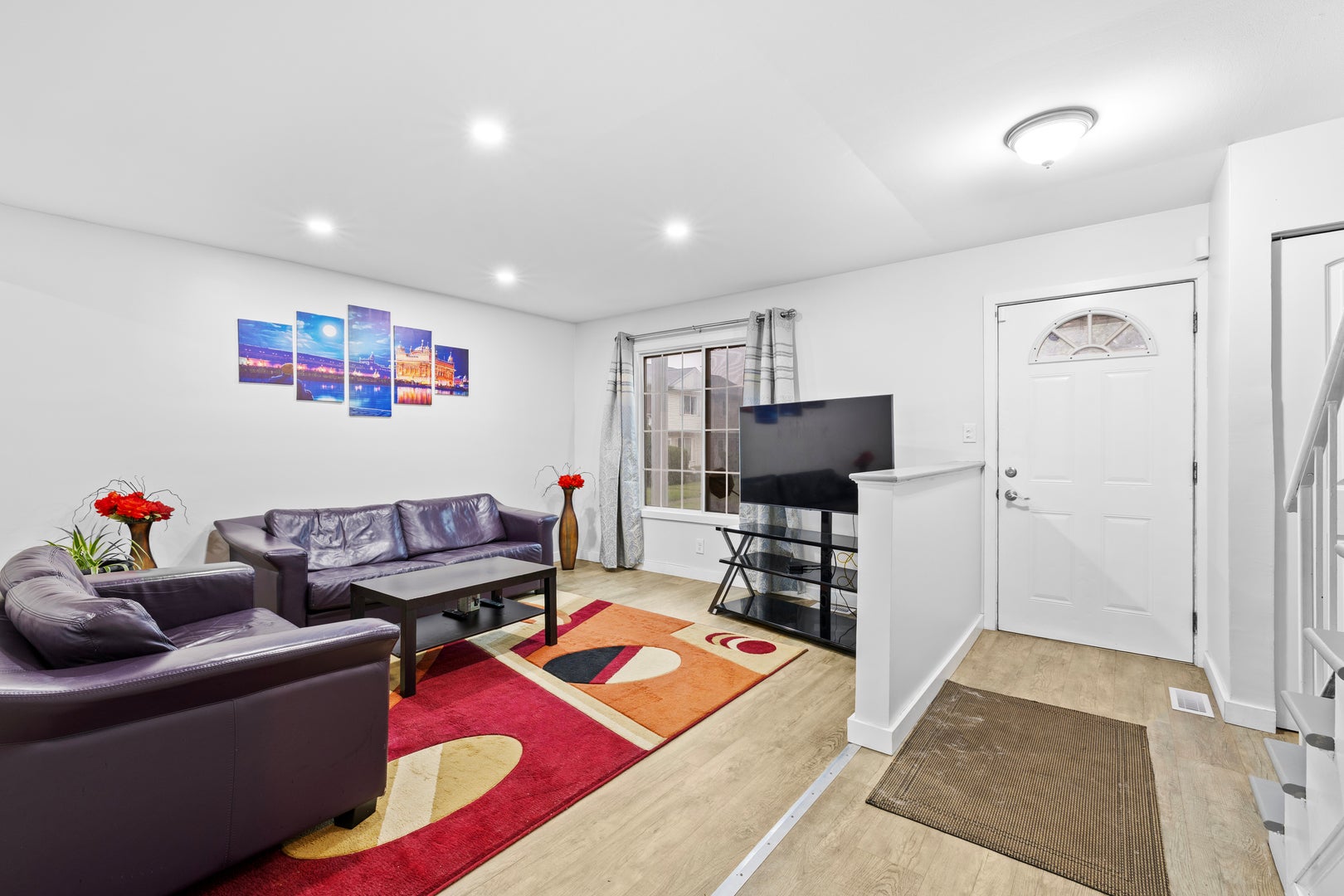 422 GAINSBOROUGH Court 422