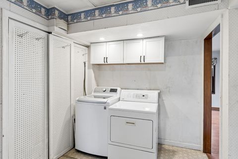 Tiny photo for 146 S Archer Avenue, Mundelein, IL 60060 (MLS # 12636794)