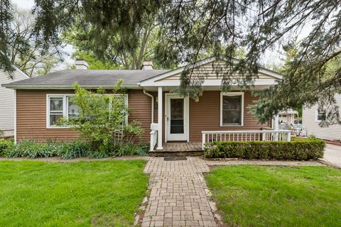 Photo of 146 S Archer Avenue, Mundelein, IL 60060 (MLS # 12636794)