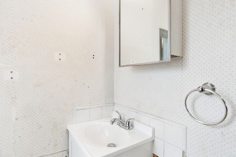 Tiny photo for 146 S Archer Avenue, Mundelein, IL 60060 (MLS # 12636794)