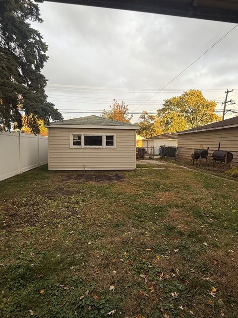 Tiny photo for 12549 S Laflin Street, Calumet Park, IL 60827 (MLS # 12547865)