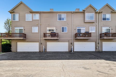 Tiny photo for 10 Thomas Court, Grayslake, IL 60030 (MLS # 12721305)