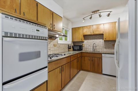 Tiny photo for 29W454 Ray Avenue, West Chicago, IL 60185 (MLS # 12587009)