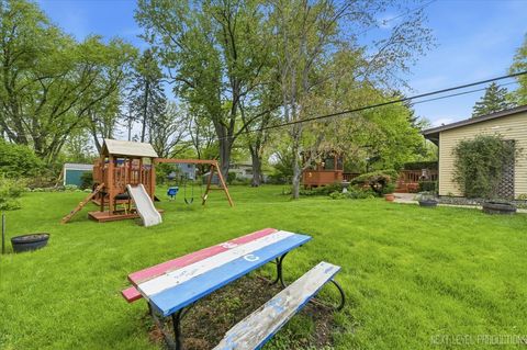 Tiny photo for 29W454 Ray Avenue, West Chicago, IL 60185 (MLS # 12587009)