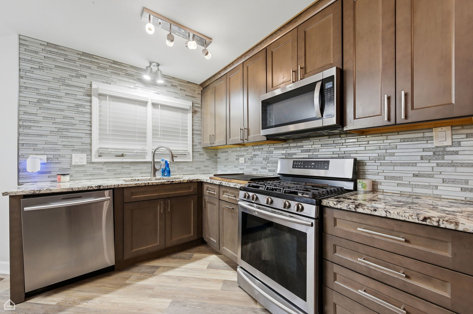 3604 Robert Court