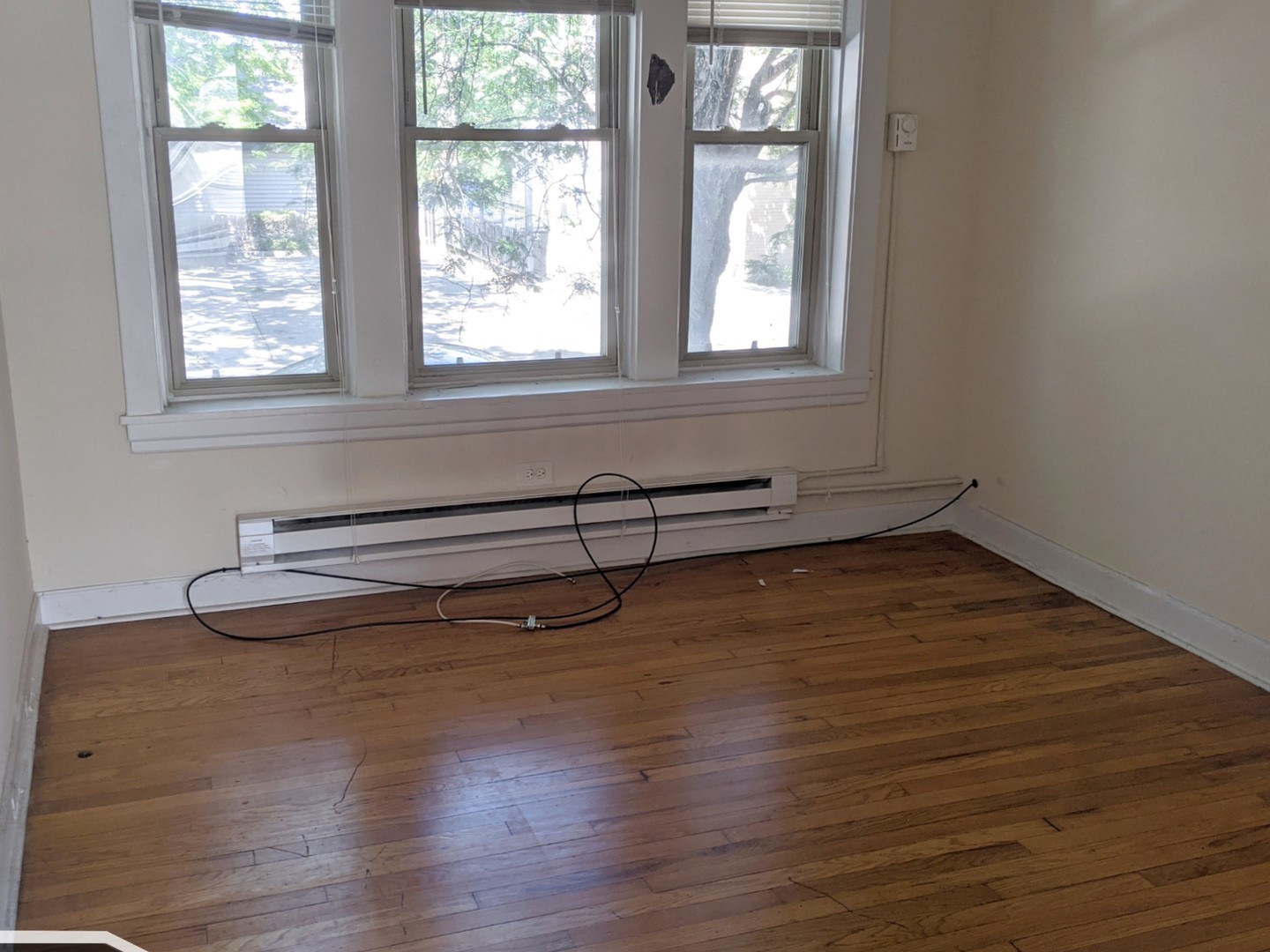 2915 W George Street 1