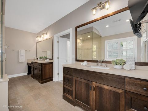 Tiny photo for 722 S Bruner Street, Hinsdale, IL 60521 (MLS # 12495707)