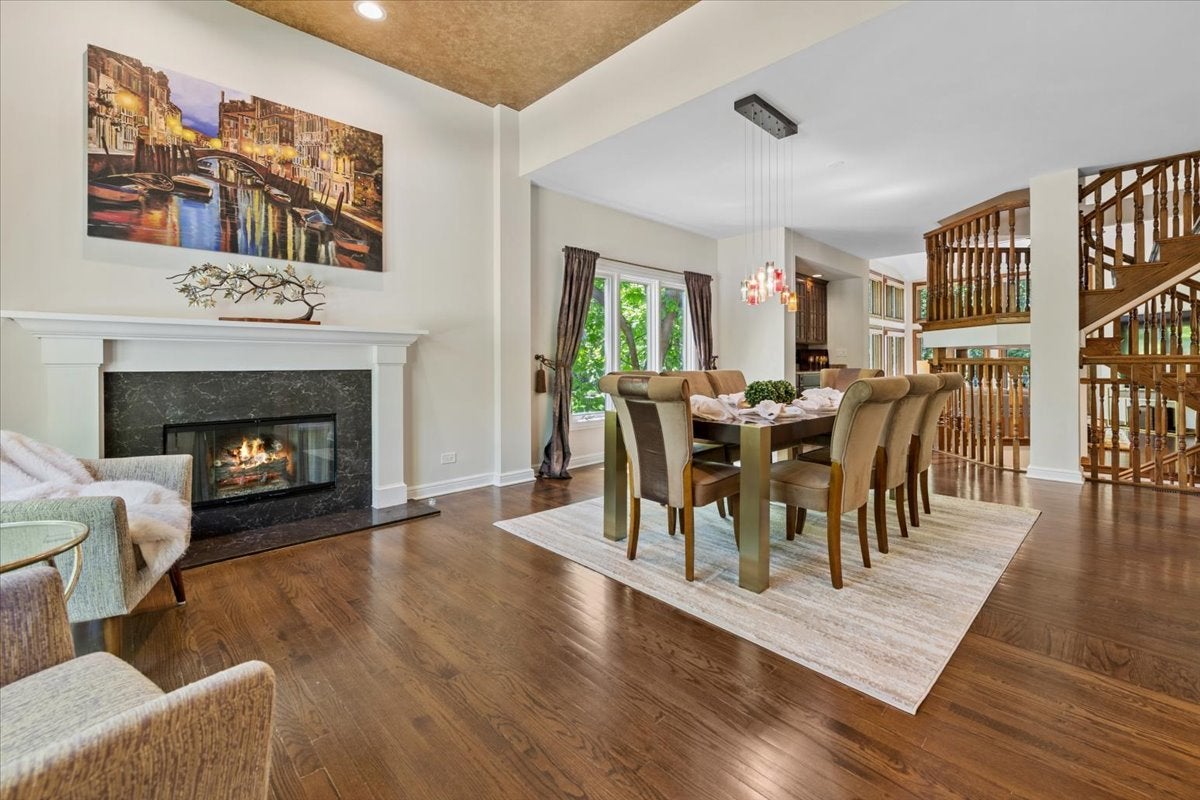 203 Crooked Tree Court