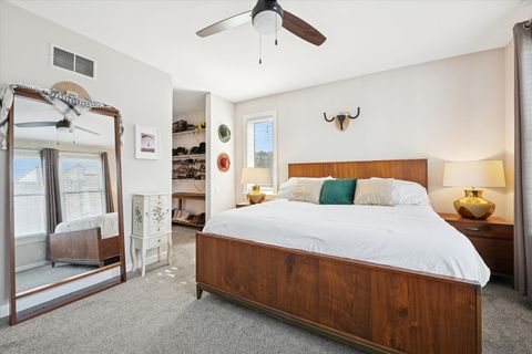 Tiny photo for 2451 N CLYBOURN Avenue #16, Chicago, IL 60614 (MLS # 12497329)