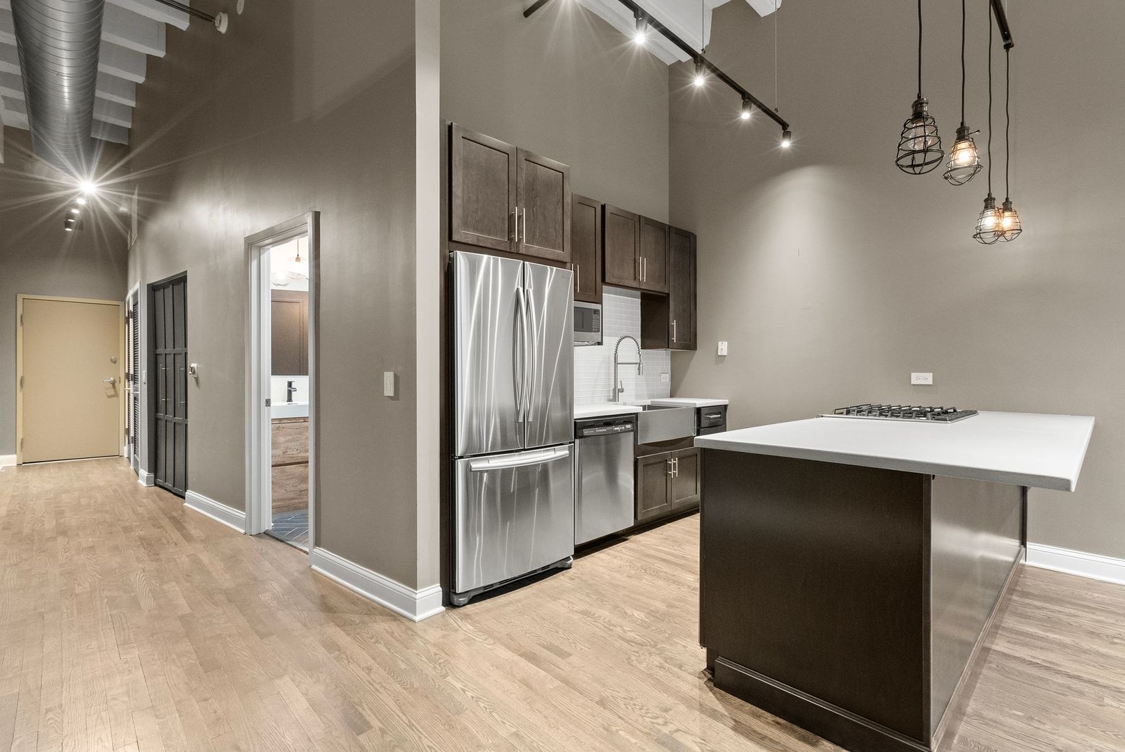 1645 W Ogden Avenue 439