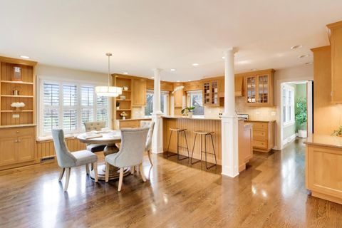 Tiny photo for 1317 W Grove Street, Arlington Heights, IL 60005 (MLS # 12628911)