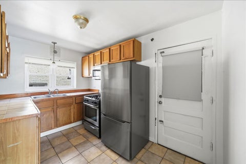 Tiny photo for 6112 N DAMEN Avenue #2, Chicago, IL 60659 (MLS # 12740595)