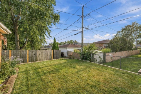 Tiny photo for 7515 173rd Place, Tinley Park, IL 60477 (MLS # 12755626)