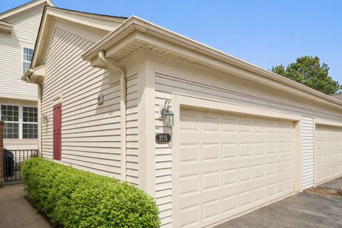 Tiny photo for 2715 Langley Circle, Glenview, IL 60026 (MLS # 12613866)